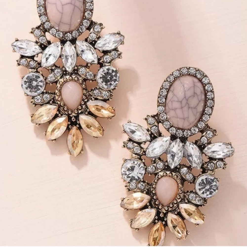 *Cordelia* Multi Stone Gem Earrings - Picture 3 of 6